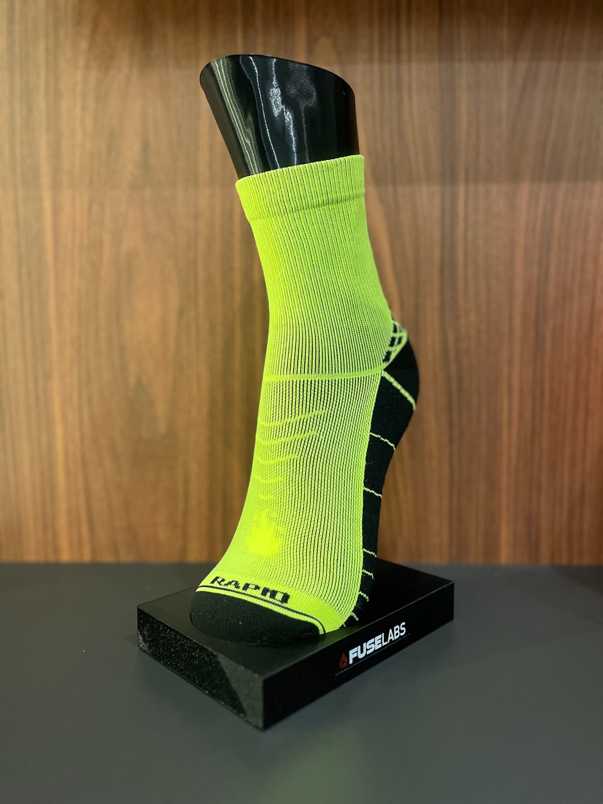 MEIA TECH VERDE LIMÃO COM FOGO PRETO