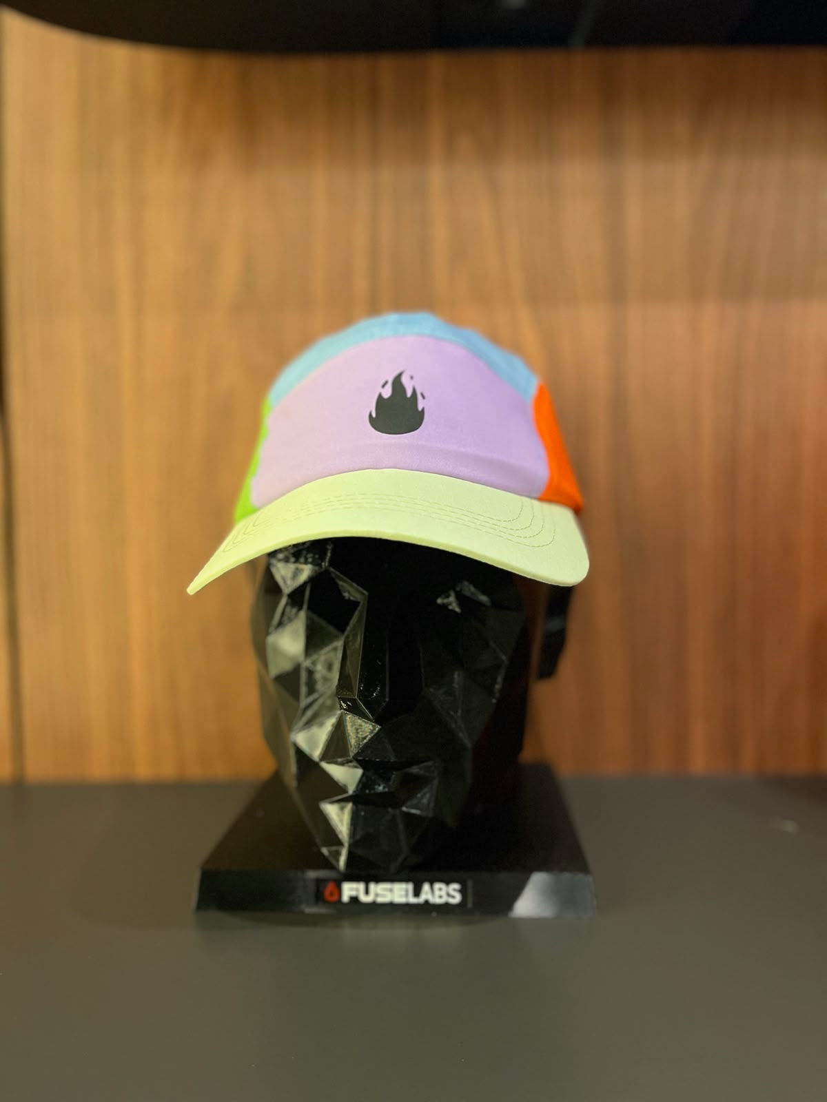BONÉ PREMIUM ROXO VERDE LARANJA E AZUL